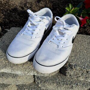 NIKE SB Chron 2 Canvas Shoes